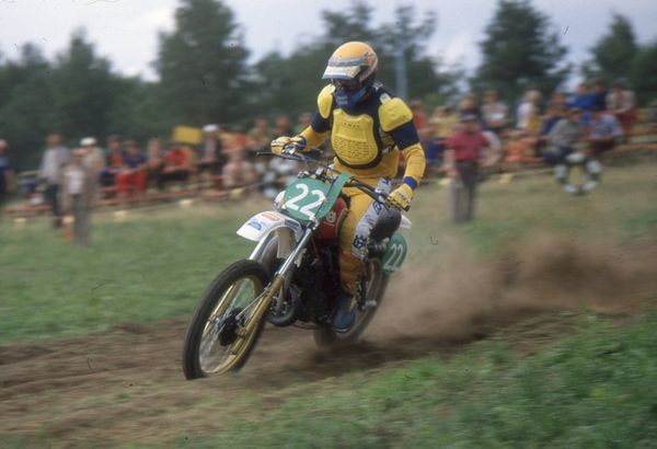 Simo Taimi kurittaa Hussea Laningrad GP-250 1981